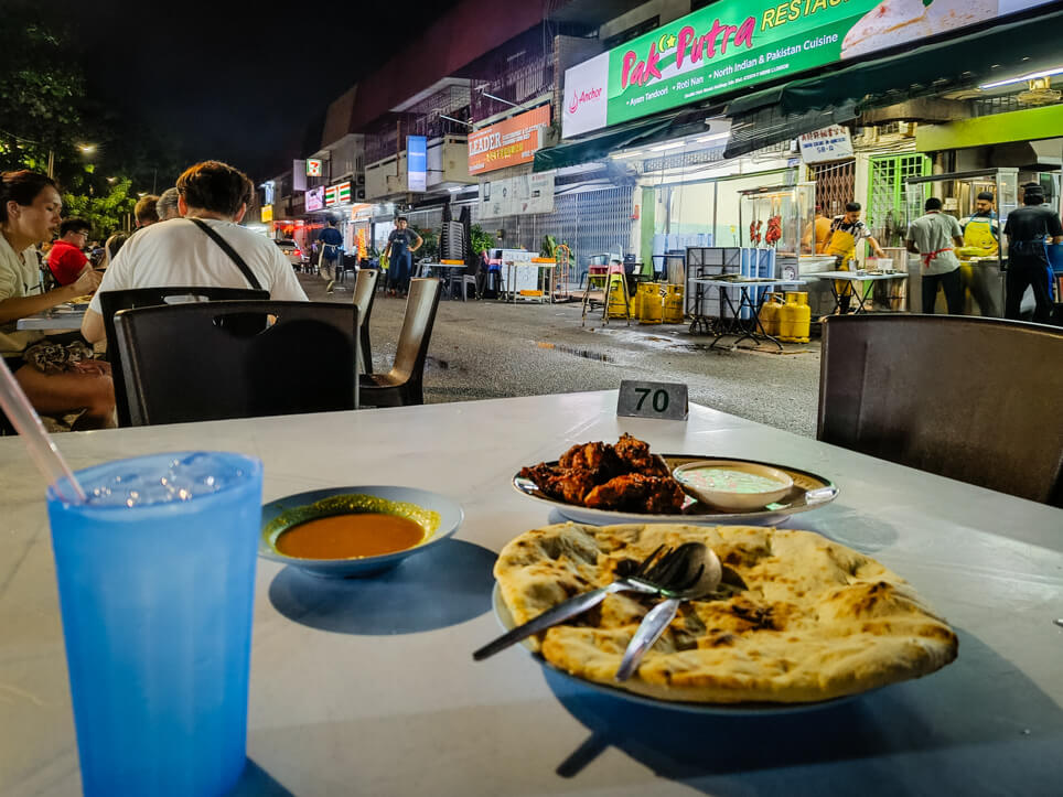 Dinner at a Pakistani Restaurant in Malacca Dinner at a Pakistani Restaurant in Malacca